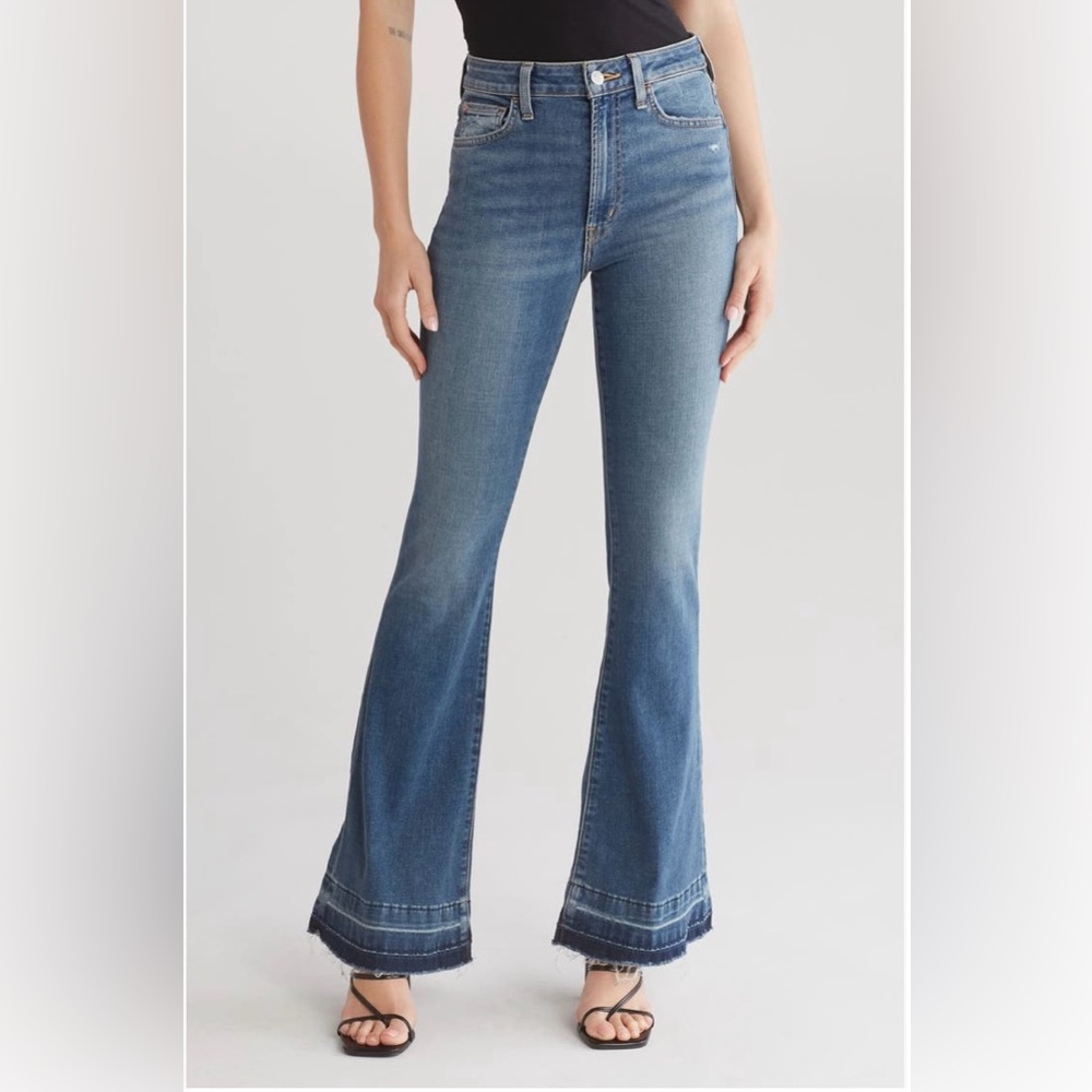 Heidi high waist wide leg/flare
Hudson jeans